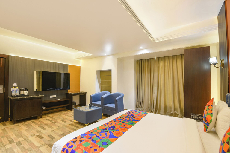 Room 2, Fabhotel Elvilla, Delhi