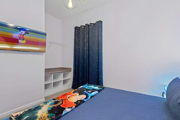 Room 5, Luxury 6BR Near Universal, Pool, Spa & Game Room, Orange