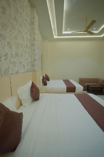 Room 4, Knightz bridge, Faizabad