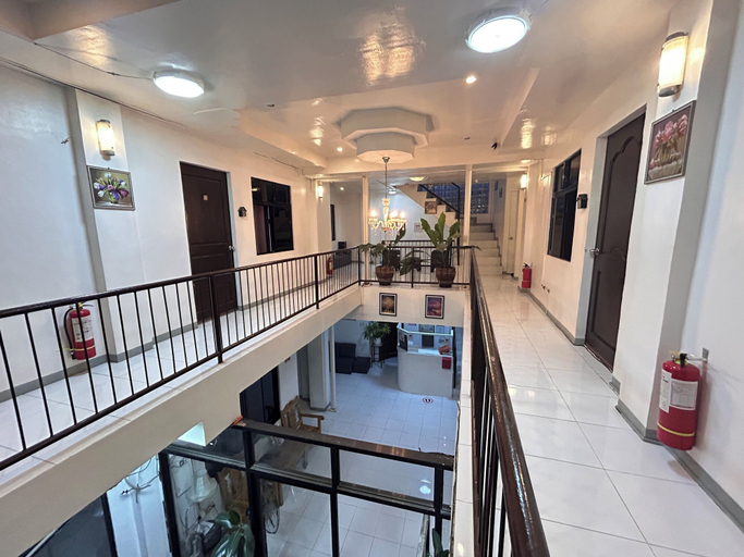 Others 5, Luna Oslob Travellers Inn, Oslob