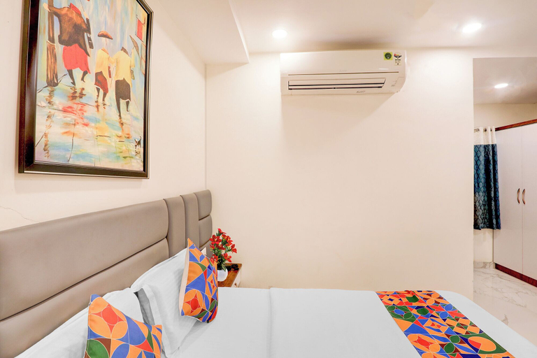 Room 4, Fabhotel Radha Rani Residency, Khammam