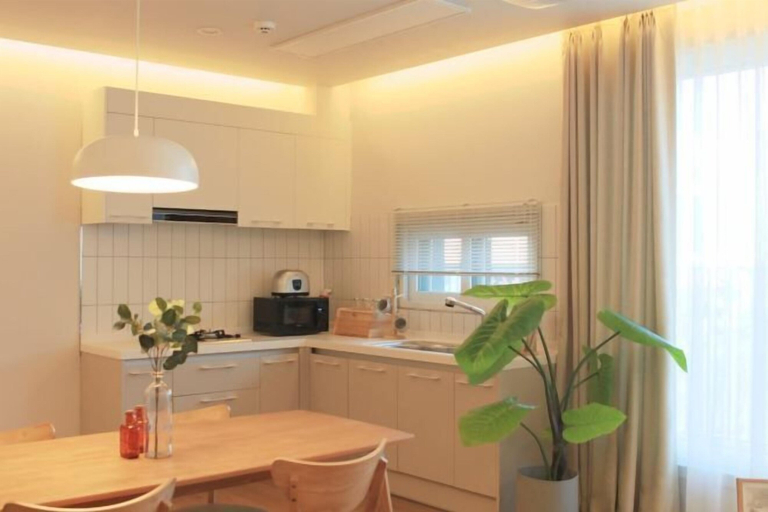 Private kitchen 1, Maison de Claire(the house where the light dwells), Jung