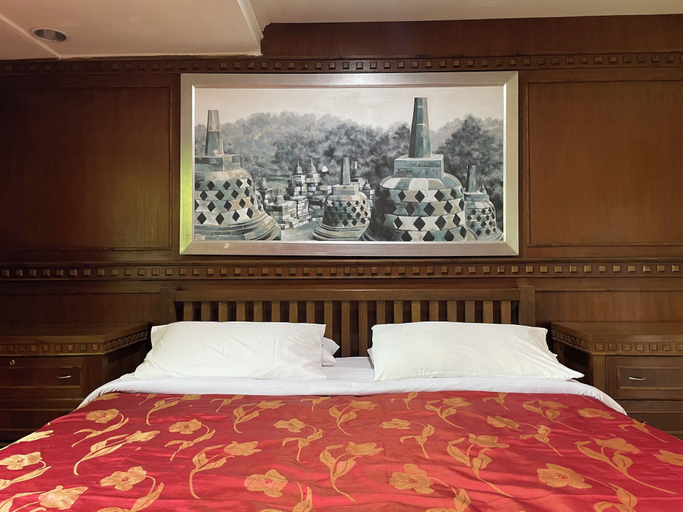 Bedroom 3, The Pinewood Lodge & Organic Farm, Bogor