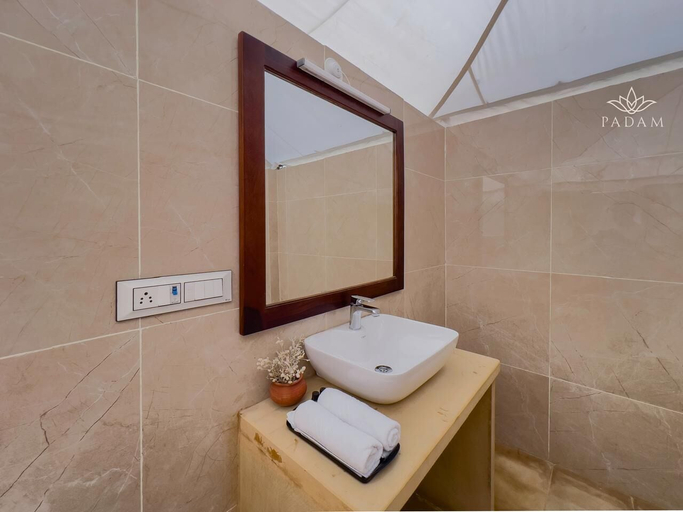 Bathroom 4, PADAM DESERT CAMP. JAISALMER, Jaisalmer