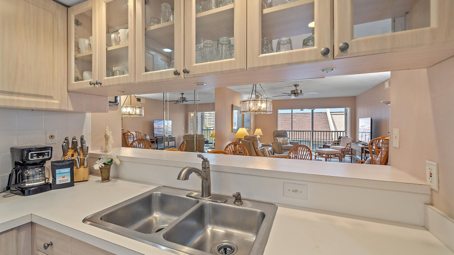 Interior 5, My Happy Place 2 Bedroom Condo, Sarasota