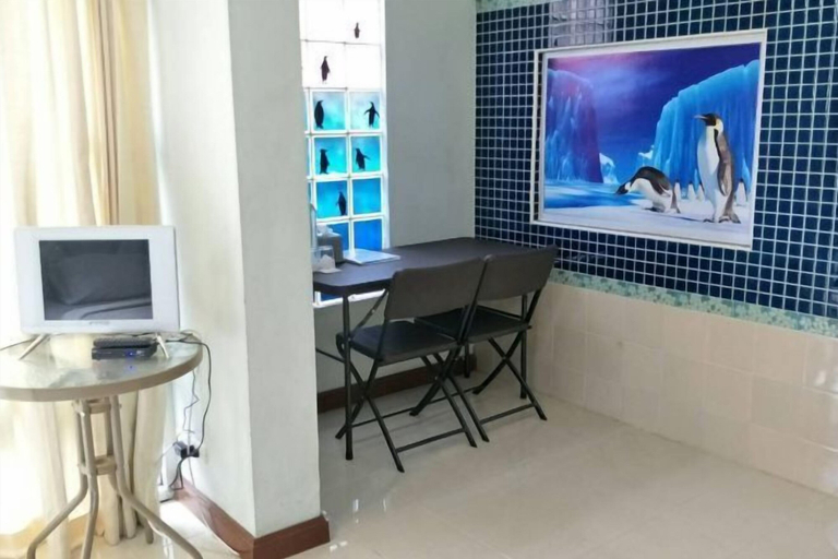Interior 3, Ocean Room, Bangkok Noi