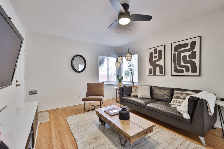 Room 2, Normal Heights Hideaway, San Diego