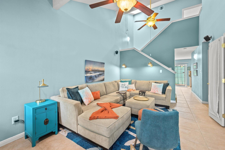 Living area 4, Mermaids Oasis 3 Bedroom Townhouse, Galveston