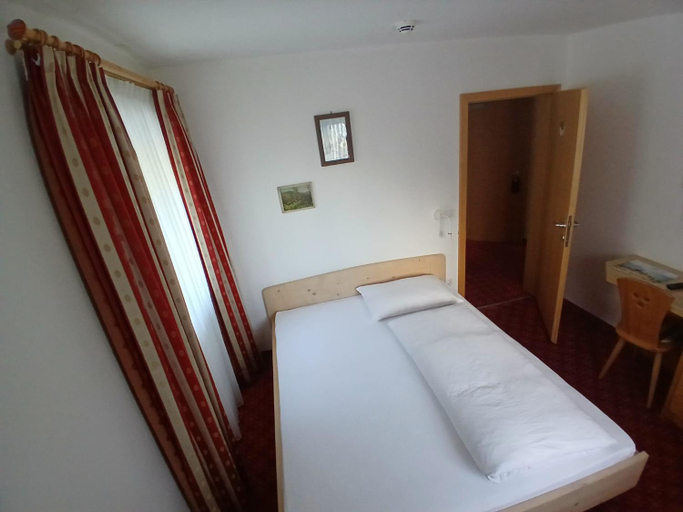 Bedroom, Gasthof Innerwalten, Bolzano