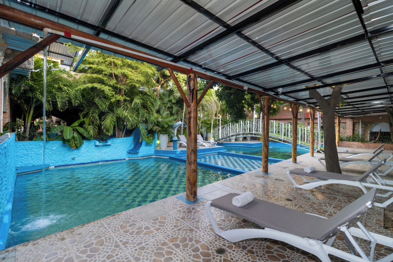 Interior detail, Hotel Playa Salguero By GEH Suites, Santa Marta (Dist. Esp.)
