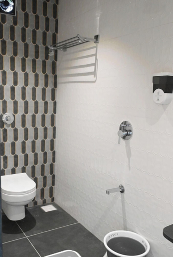 Bathroom 3, Aqua Nova Resort, Raigarh