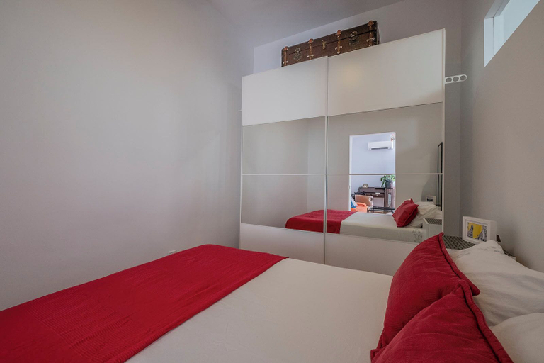 Others 3, Apartment in the Center of Madrid, Madrid