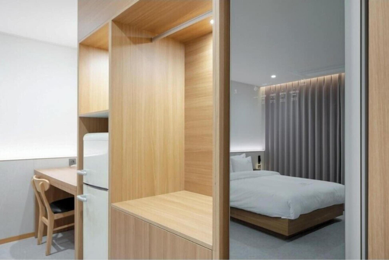 Room 5, H Avenue Hotel Jeonju Terminal, Jeonju