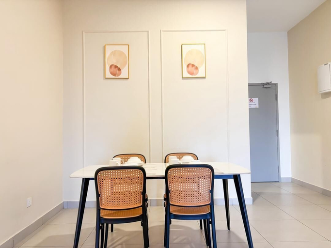 Dining, Homestay 168 Park Mall, Batu Caves