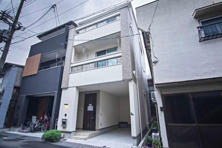 Exterior, Tabitime Shojihigashi - 2min walk to subway station / 4LDK / Max8ppl, Osaka