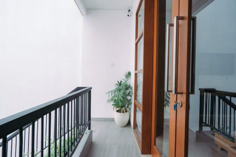 Interior 5, The Lavana Nakula Villa Kuta Sunset, Badung