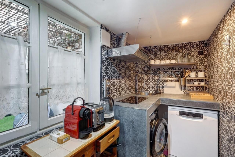 Private kitchen 5, LOMBARDS BUILDING, Paris
