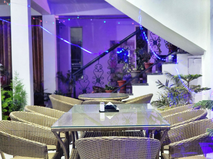 Food & Drinks, Solitude Inn by Epic Hospitality, Shimla