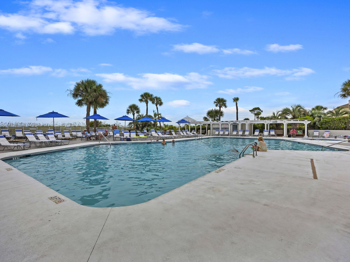 Pool 2, Sea Crest Surf & Racquet Club, Beaufort