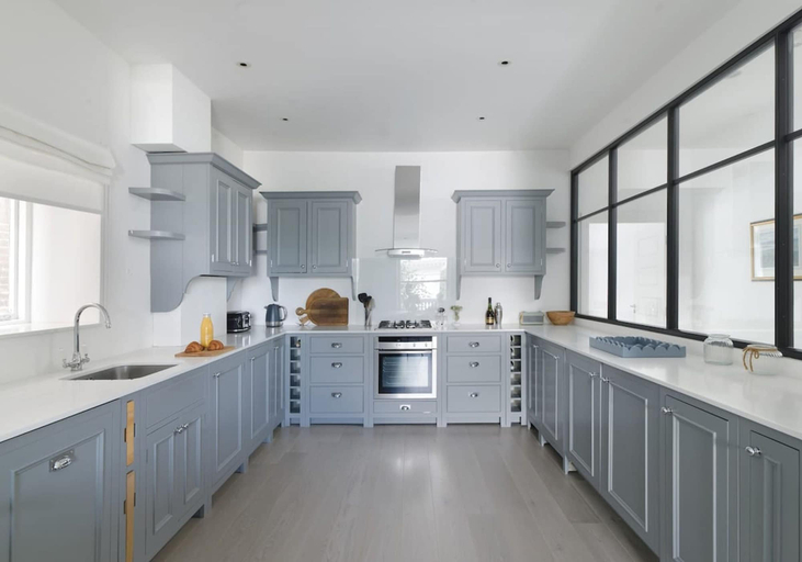 Room 2, Luxurious 3-bedroom Notting Hill, London