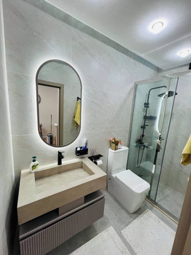 Bathroom 4, Lev iki, Baku