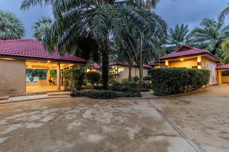 Exterior 5, Bungalow On Small Peaceful Resort V247, Phuket Island
