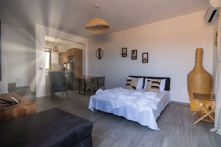 Bedroom 3, Filia Skyros Suites, Central Greece