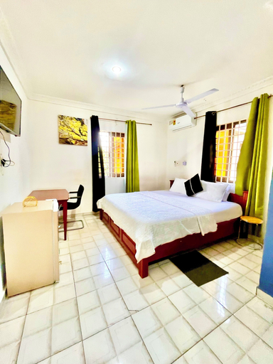 Room 2, Espada Lodge Apartmento, Akwapim South