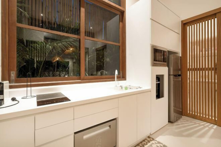 Private kitchen, Villa Asri by BaliSuperHost, Badung