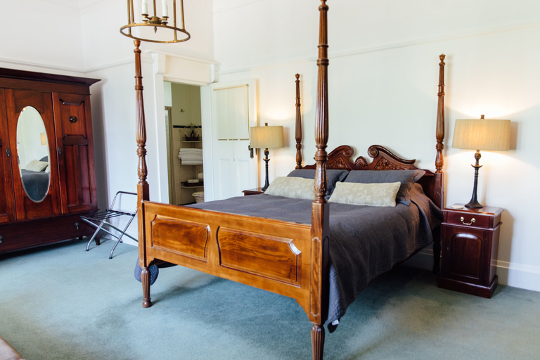 Room 3, Lindsay House Guesthouse, Armidale Dumaresq