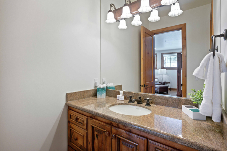 Bathroom 2, 5 Bellemont - 5 Bedroom Private Home by Deer Valley Resort, Summit