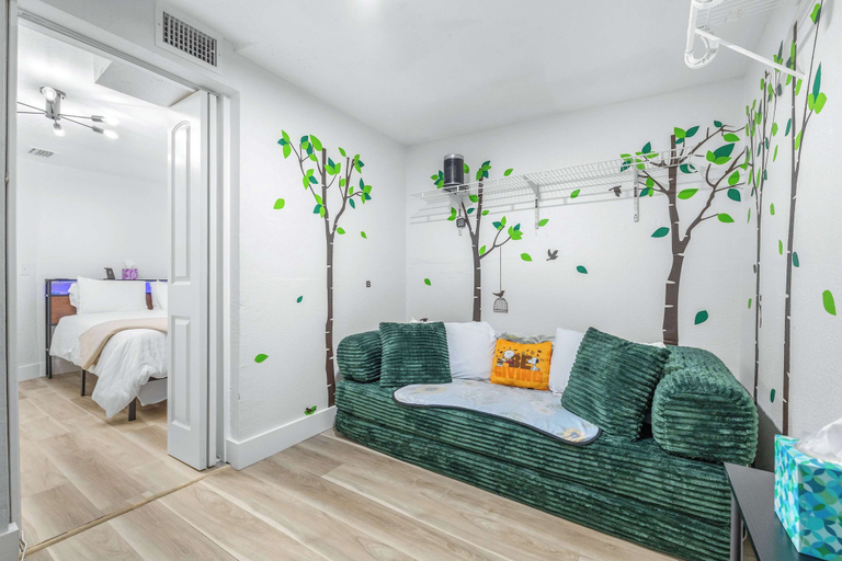 Room 5, La Casita Stay for 6 Guests, Hillsborough