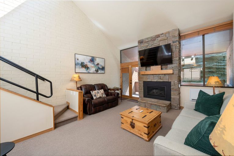 Living area 4, Park Avenue Standard 2 Bedroom Condominiums, Summit