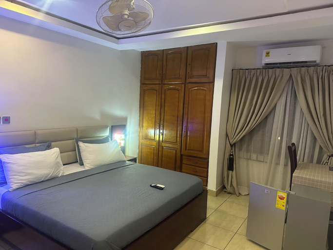Room 4, D Barfi Executive Lodge, Kumasi