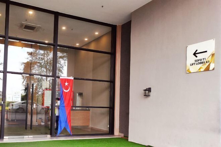 Interior 2, Legoland-7min walk at Happy Journey Stay @ Dpristine Lakeview(8pax) Max, Johor Bahru