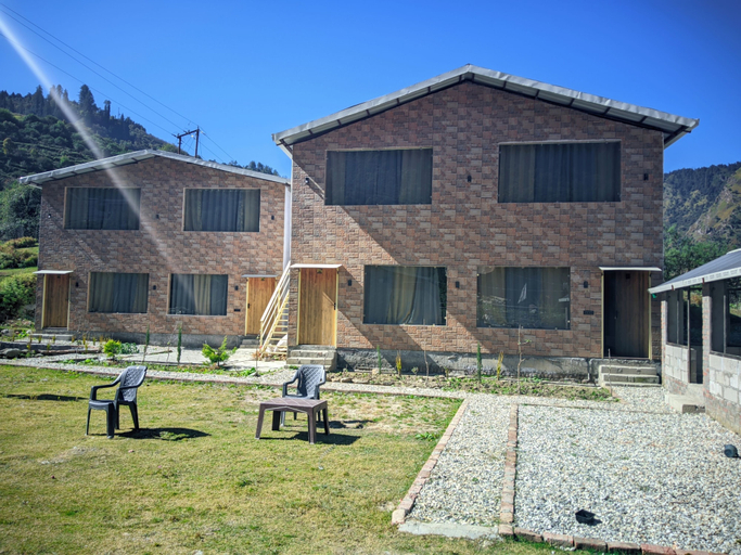 Front of property, The Nawalam Swiss Resort, Uttarkashi