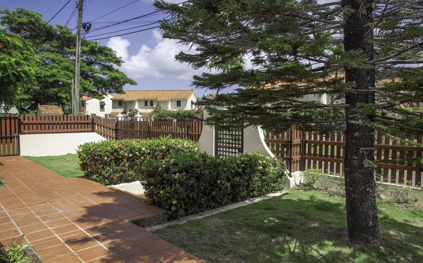 Property grounds, Hello Summer! 2 Villa