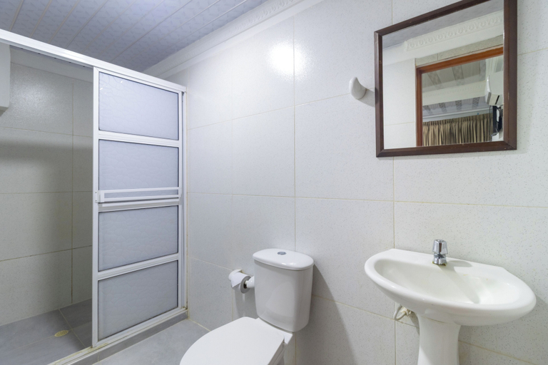 Bathroom 4, Hotel Playa Salguero By GEH Suites, Santa Marta (Dist. Esp.)