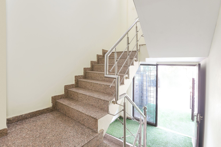 Lobby 2, Fabhotel Corporate Stayz, Gurgaon