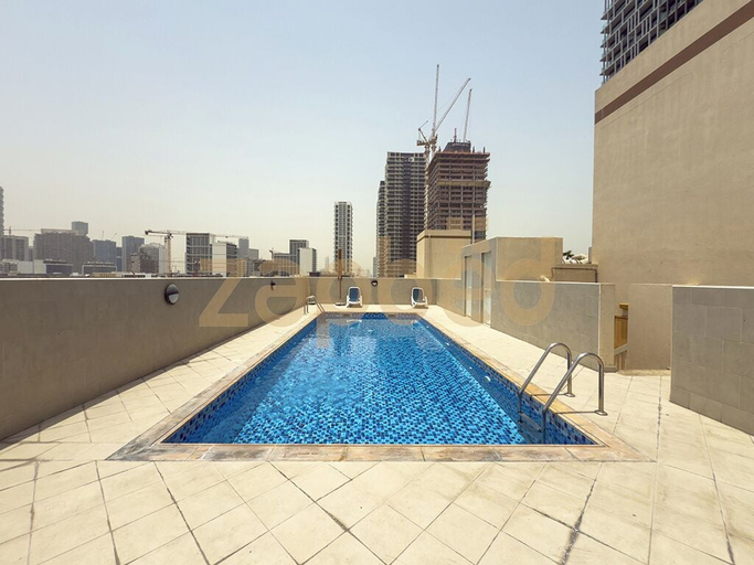 Pool 4, Zapbed House-MAY 105, Dubai