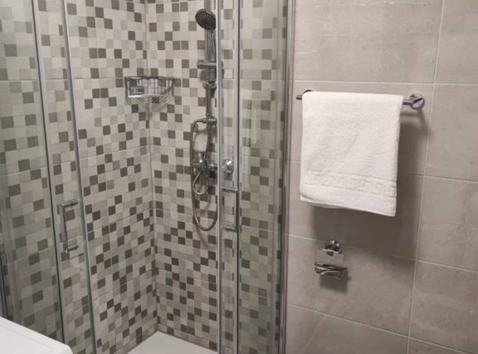 Bathroom, Apartment Eva Pula, Pula