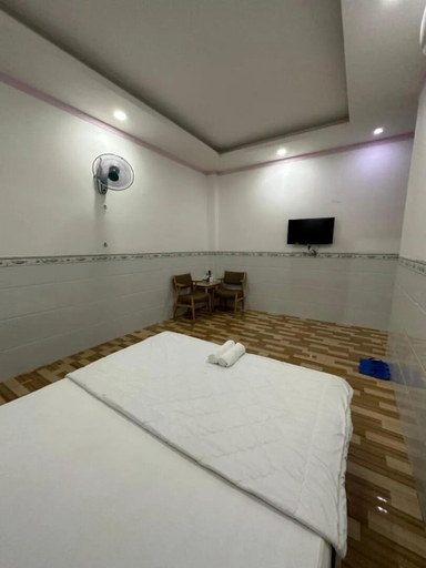 Room 4, Trang Huy Hotel BD - by BAY LUXURY, Thuận An