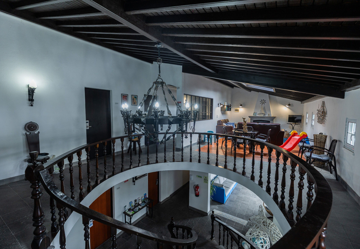 Living area 4, Barracuda Hotel, Ponta Delgada
