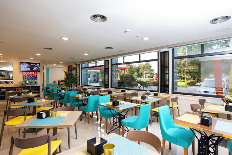 Restaurant 4, AN Hotel Milano San Donato, Milano