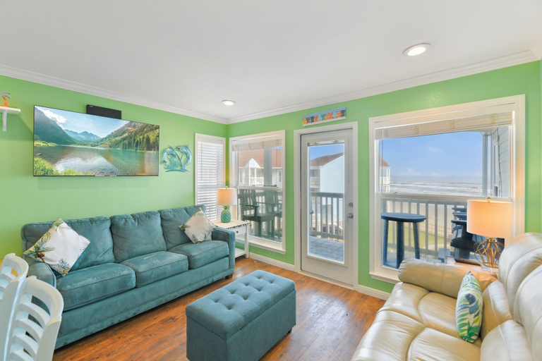 Living area 5, Seascape 1313 2 Bedroom Condo, Galveston