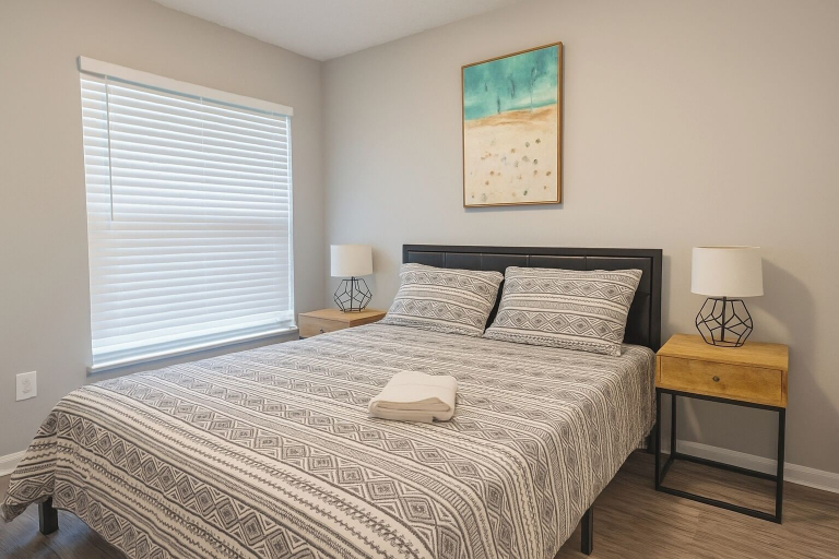 Bedroom 2, Heated Pool & Bathtub 4BR Near Disney, Osceola