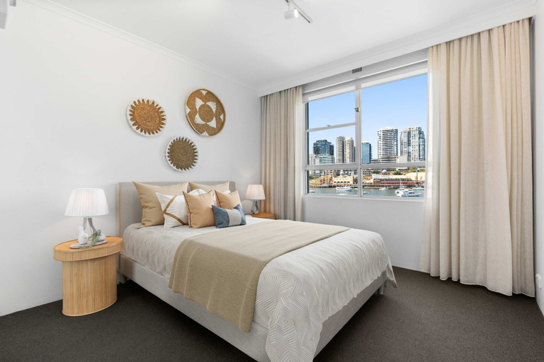 Bedroom 1, Sydney Harbourside Apartment, Sydney