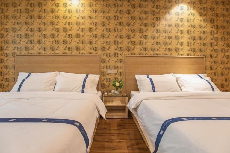 Bedroom 2, Meiyuan Select Hotel, Jingzhou