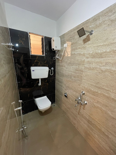 Bathroom 4, Golden Gate Retreats, Raigarh