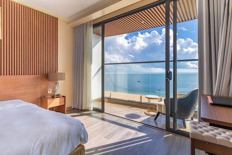 Room 5, La Vague Hotel, Nha Trang